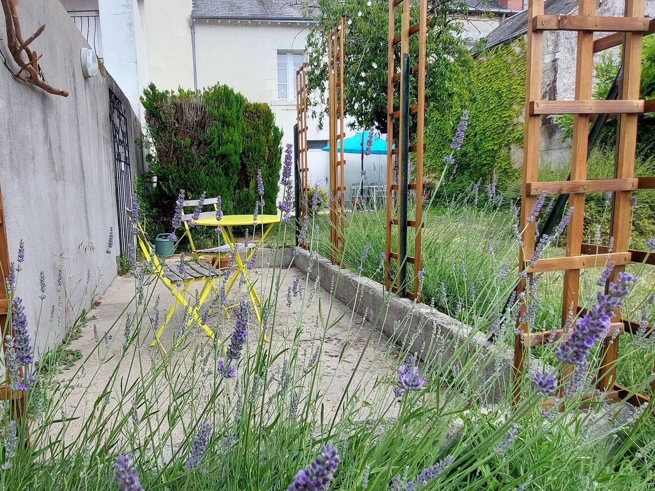 Appartement entier, Maison charmante avec jardin près de Tours et Châteauroux in Châtillon-sur-Indre, Région de Châteauroux