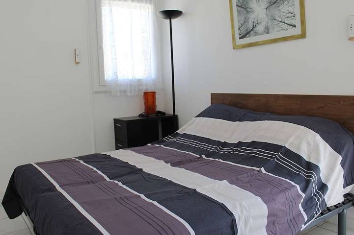 Maison familiale rénovée, à 100m de la plage, terrasse, garage, wifi, au centre de Port-la-Nouvelle in Port-la-Nouvelle, Côte méditerranéenne (France)
