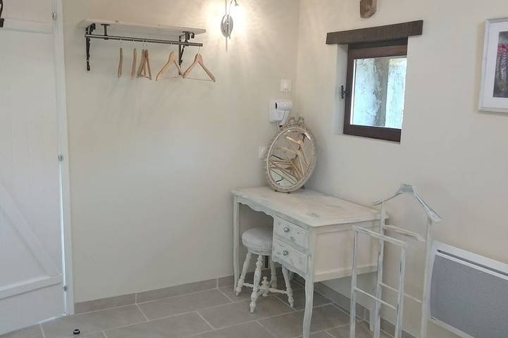 Gîte pour 6 personnes, avec jardin à Saint-Plantaire - 3