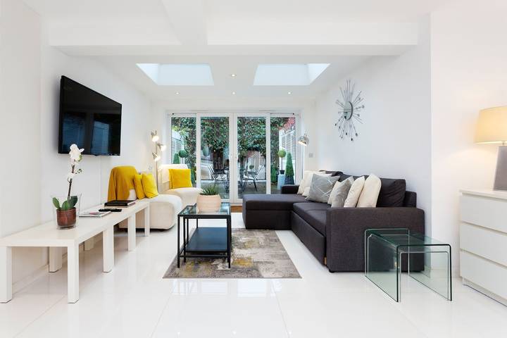 Holiday rental for 8 people in Kensington and Chelsea