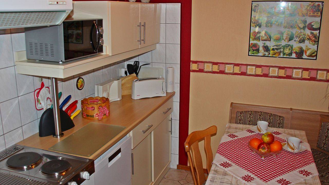 Ganze Ferienwohnung, Ferienwohnung für 3 Personen in Neuhaus am Rennweg in Scheibe-Alsbach, Neuhaus am Rennweg