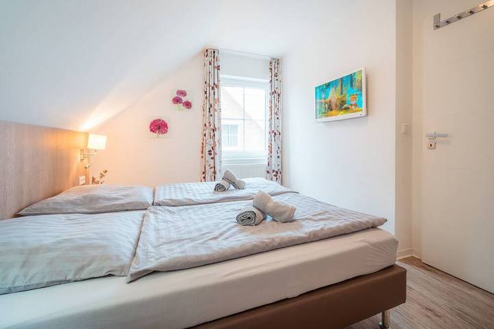 Ferienpark für 7 Personen, mit Sauna und Whirlpool in Burhave - 2