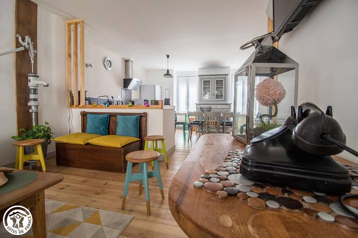 Gîte pour 7 personnes, avec jardin à Mont-Dore