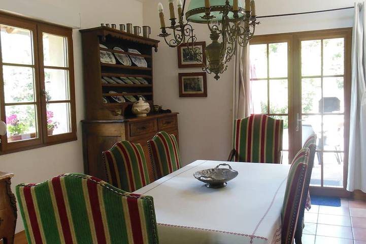 Gîte pour 4 personnes, avec jacuzzi ainsi que terrasse et jardin à Le Saulcy - 4