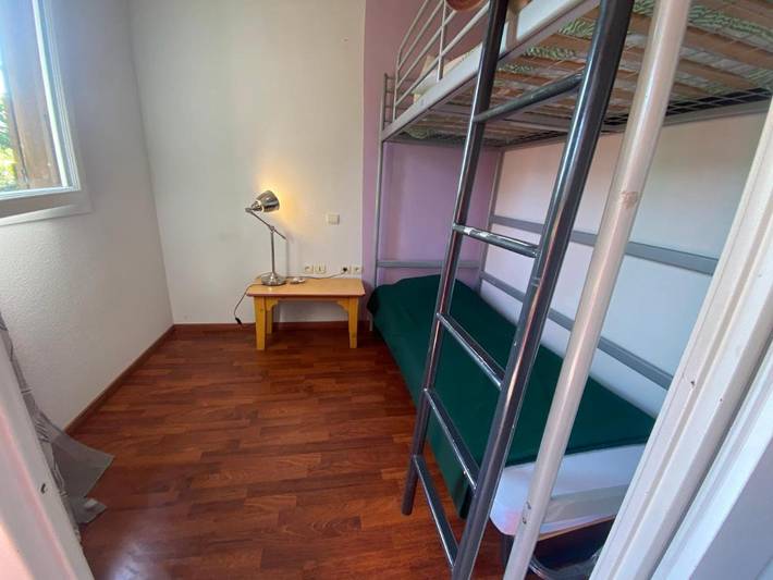 Parc de vacances pour 4 personnes, avec piscine et jardin ainsi que jacuzzi et balcon à Cassen - 2