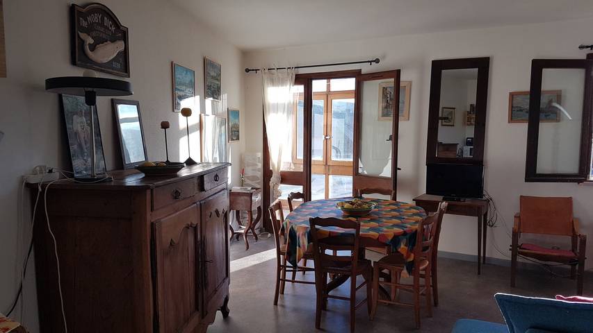 Apartamento entero, Apartamento 'Roc Sol i Neou' con vistas a la montaña, terraza privada y Wi-Fi in Puyvalador, Parque Natural Regional de los Pirineos Catalanes