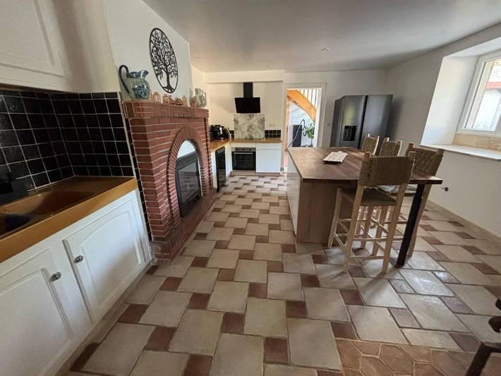 Location de vacances pour 12 personnes, avec jardin ainsi que piscine et balcon à Lauzerte - 4