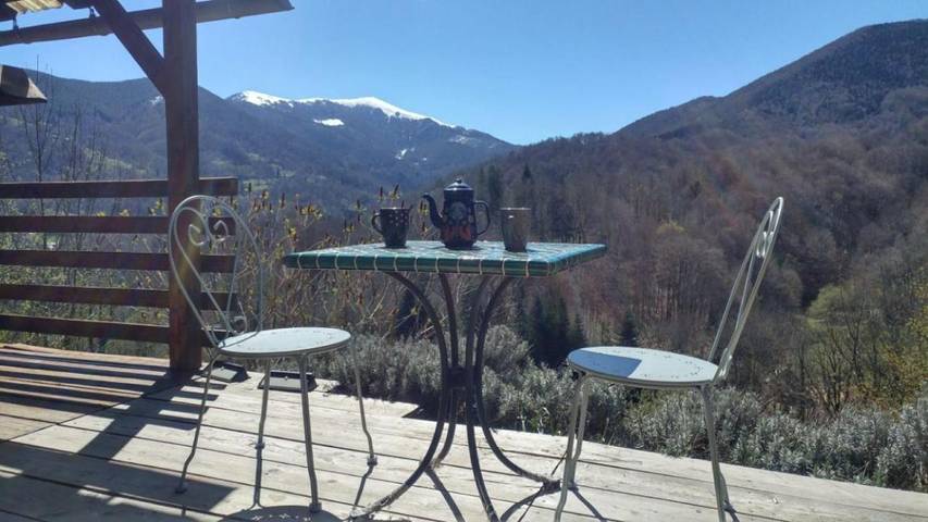 Villa pour 4 personnes, avec Balcon et Terrasse ainsi que Jardin et Vue dans l' Ariège