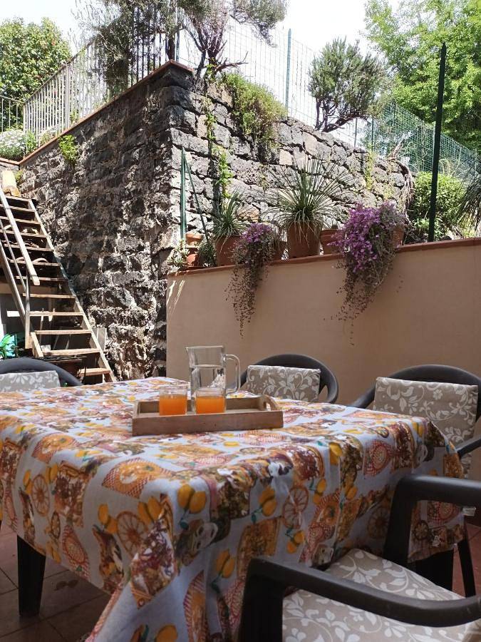 Appartamento intero, Three-Bedroom Deluxe Apartment in Milo, Etna
