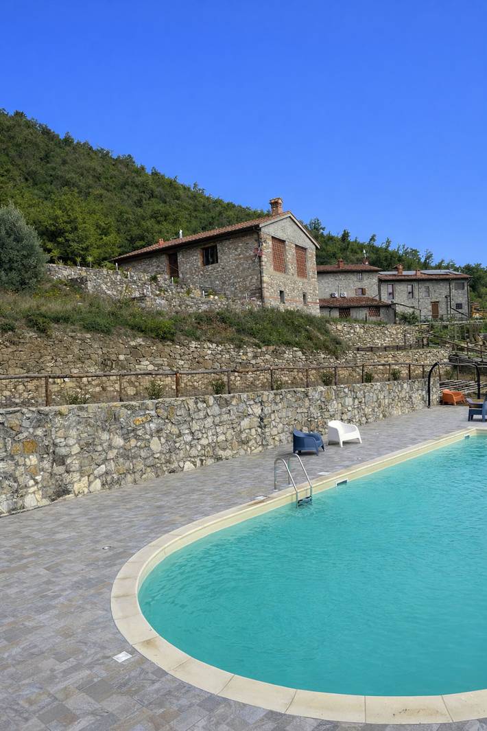 Station pour 4 personnes, avec piscine et jardin à Barberino di Mugello - 4