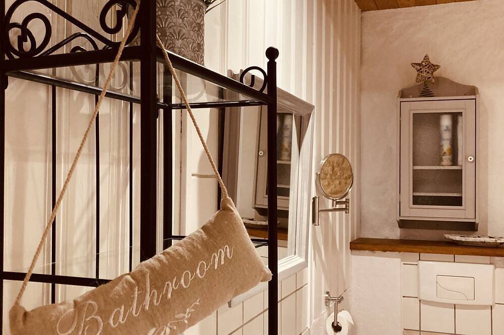 Maison Thisa, le gîte au coeur des vignobles in Villefranche-de-Lonchat, Périgord Pourpre