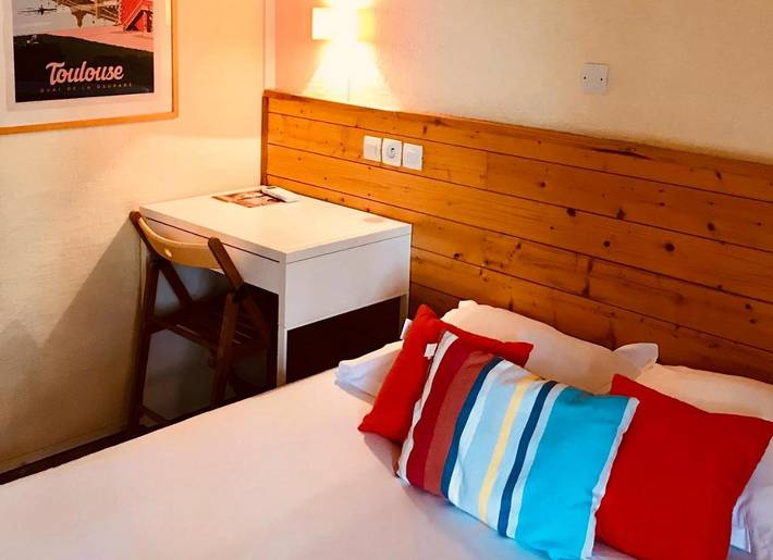 Hôtel pour 2 personnes, avec piscine et jardin