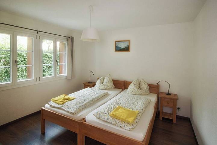 Geheel appartement, CityChalet Appartement/Fewo Alpenrose**** in Interlaken, Meer van Thun