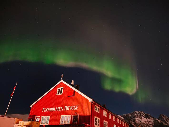 Hôtel pour 2 personnes, avec terrasse et vue, animaux acceptés dans Henningsvær