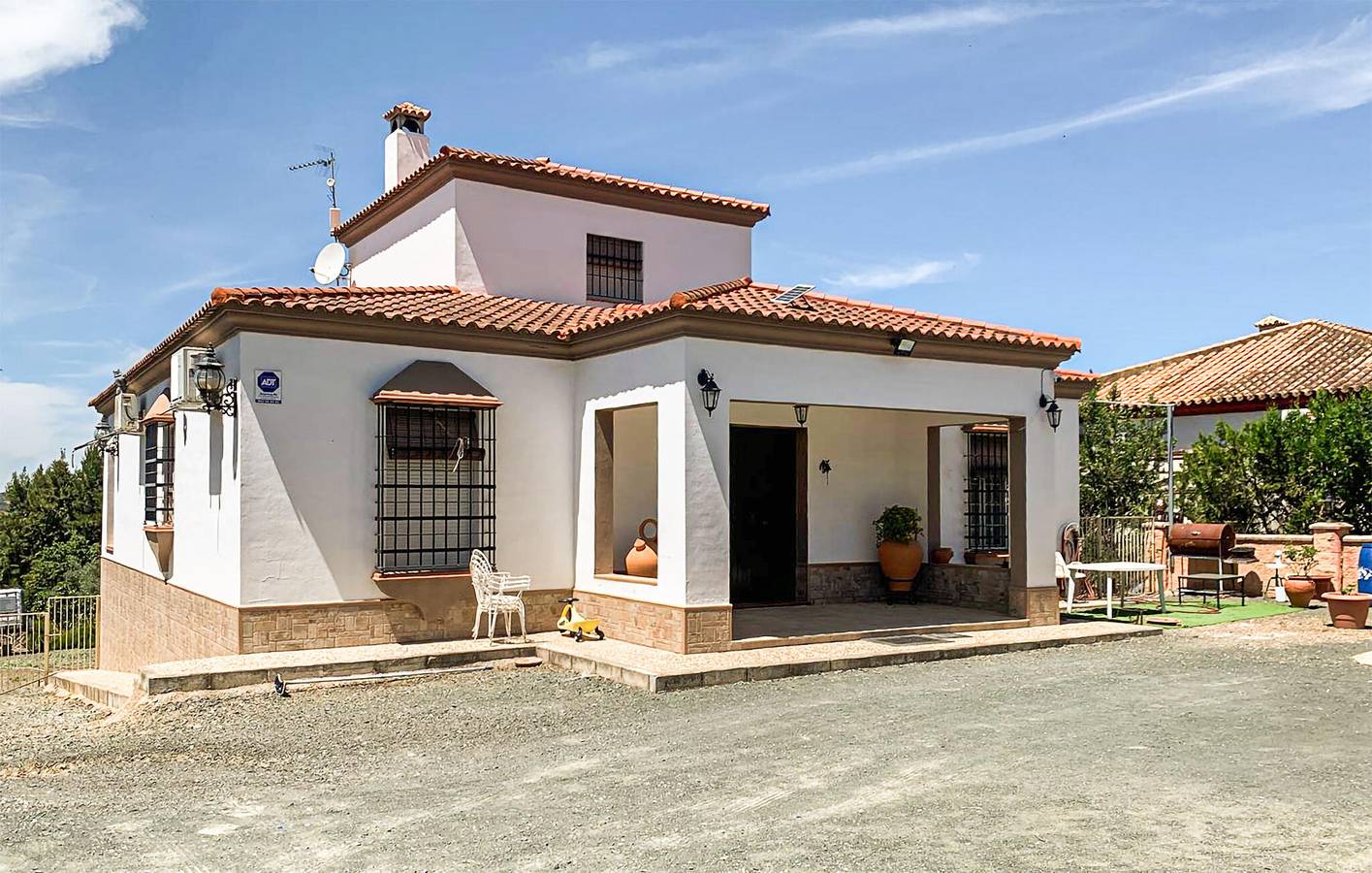 Acogedor apartamento con piscina y barbacoa, a 2,5 km del río – Wi-Fi y aparcamiento incluidos in Cantillana, Provincia de Sevilla