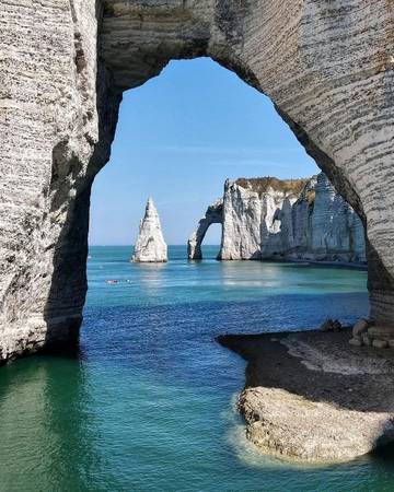 Location de vacances pour 12 personnes, avec jardin et terrasse, animaux acceptés à Ganzeville