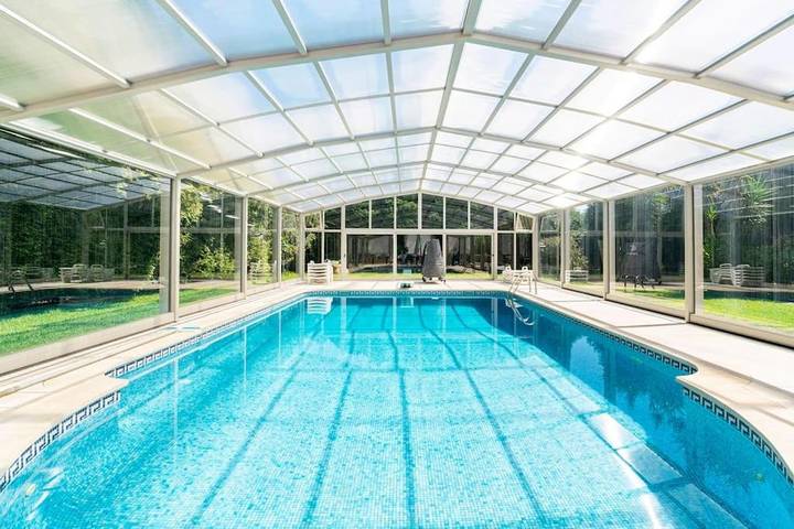 Villa para 10 pessoas, com piscina e jardim e ainda vista em Valongo