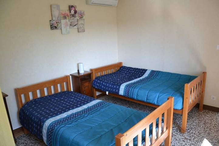 Location de vacances pour 4 personnes, avec jardin à Mesvres - 2