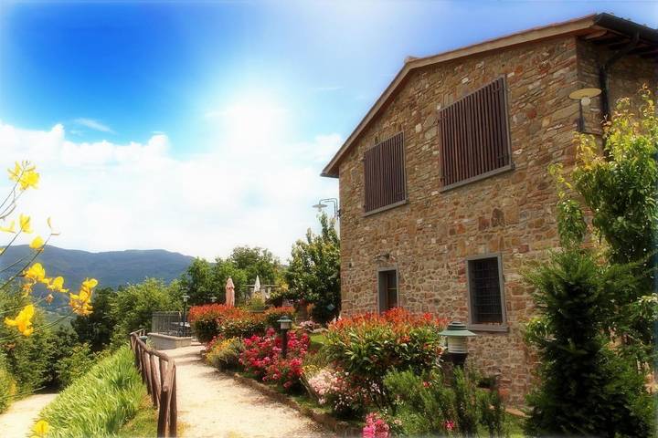 Location de vacances pour 6 personnes, avec Terrasse et Jardin ainsi que Piscine et Vue à Barberino di Mugello - 3