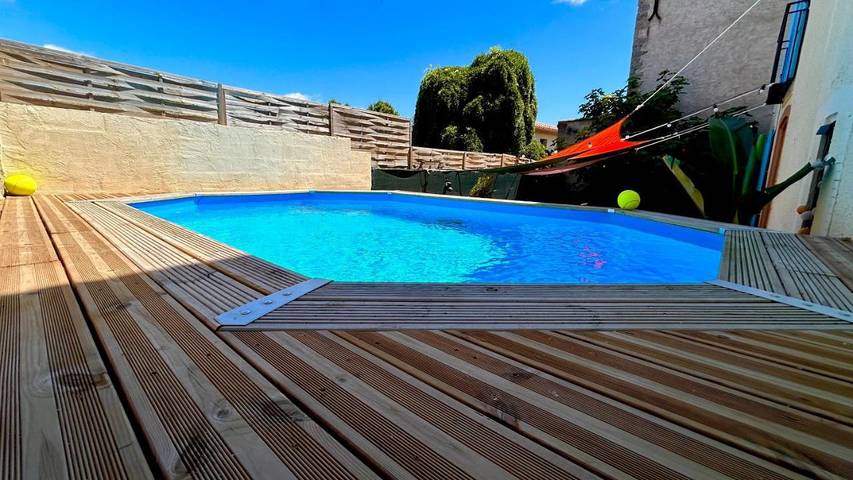 Chambre d’hôte pour 2 personnes, avec Terrasse et Jardin ainsi que Piscine et Vue dans l' Aude