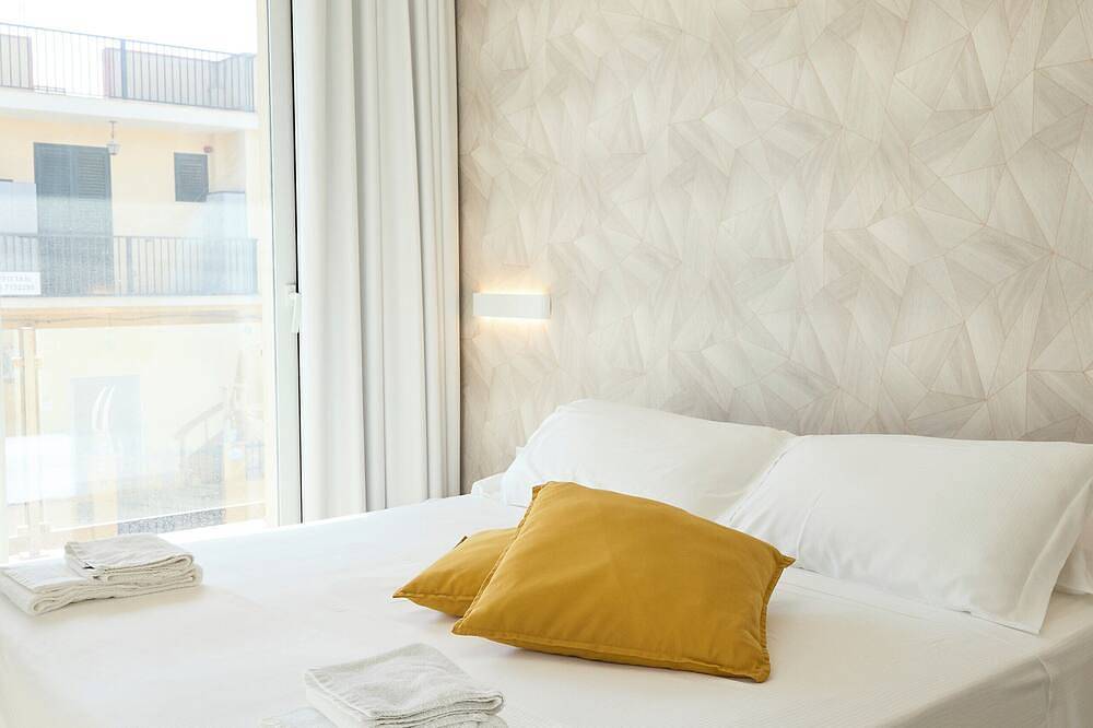 Intera Dimora | sul lungomare | 4 camere • 4 bagni in Marzamemi, Provincia de Siracusa