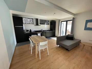 Gîte pour 2 personnes, avec vue ainsi que piscine et terrasse dans Capelo