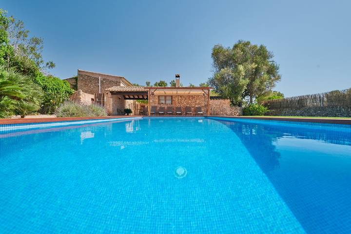 Landhaus 'Son Soler - Can Torres' mit Bergblick, privatem Pool und WLAN in Mallorca Süden