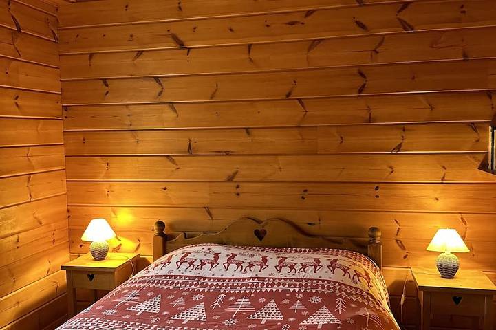 Chalet pour 9 personnes, avec balcon ainsi que sauna et jardin, animaux acceptés à Rochesson - 2