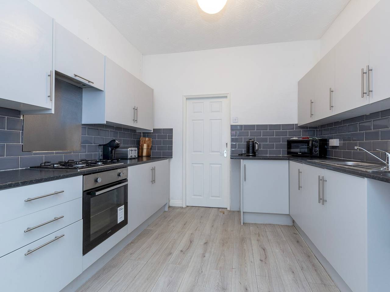 Pass the Keys | 5-Bed Darlington | Great for Groups & Longer Stays in Darlington
