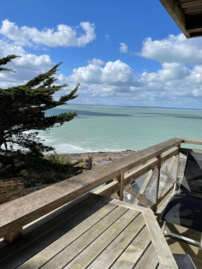 Gîte pour 4 personnes, avec vue et balcon dans Port De Piegu Pleneuf Val Andre