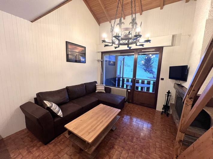 Ganze Wohnung, Gemütliche 3-Zimmer-Wohnung, zentrumsnah, Pisten und Aktivitäten, ideal für 8 Personen in La Clusaz, Annecy und Umgebung