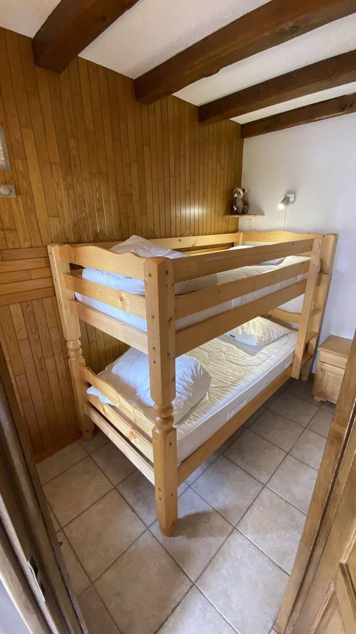 Chalet pour 5 personnes, avec jardin et terrasse à Chatel