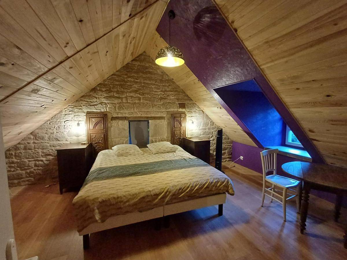 One-Bedroom House in Lignol, Région de Pontivy