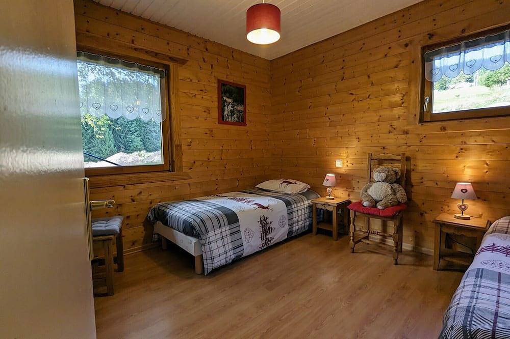 Family Chalet near Valtin: Nature, Ski, & Cozy Comfort in Ban-sur-Meurthe-Clefcy, Parc naturel régional des Ballons des Vosges