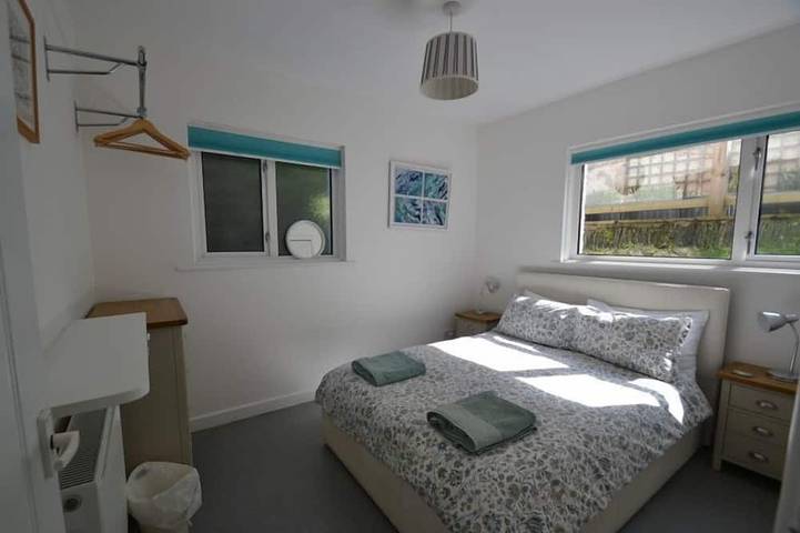 Combe Cottage - peut accueillir 6 personnes dans 3 chambres in Woolacombe, Devon