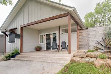 Bed And Breakfasts for 2 Guests in Texas Hill Country, Texas, Picture 3