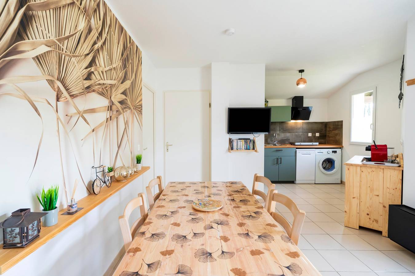 Cosy 2-Bedroom Holiday Home Near the Sea with Shared Pool, Terrace and Wi-Fi in Ondres, Côte d’Argent