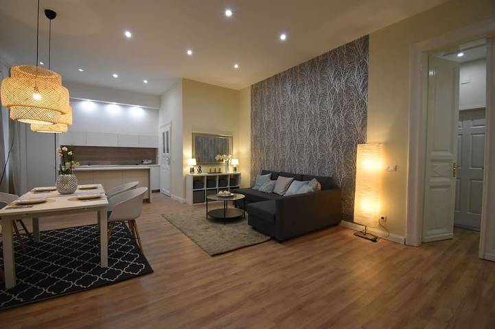 Vacation rental for 12 people in Hungary