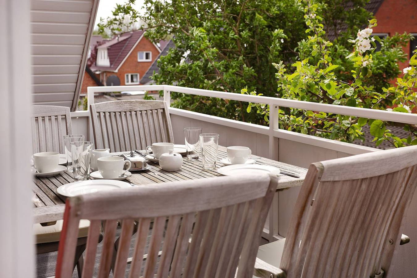 Ganze Wohnung, Schwedenhaus Karlsson – Balkon, Galerie & viel Platz zentral in Hafen Büsum, Büsum