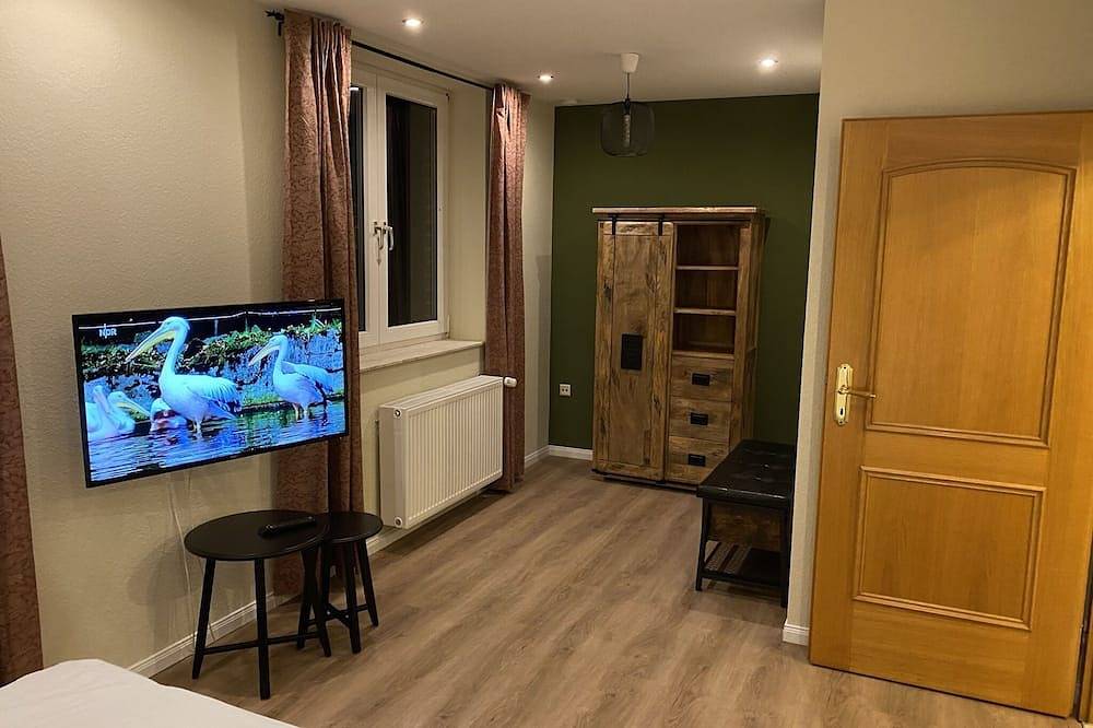 8-10 Pers, alleinstehendes Ferienhaus, 3 km vor Xanten in Xanten, Niederrhein