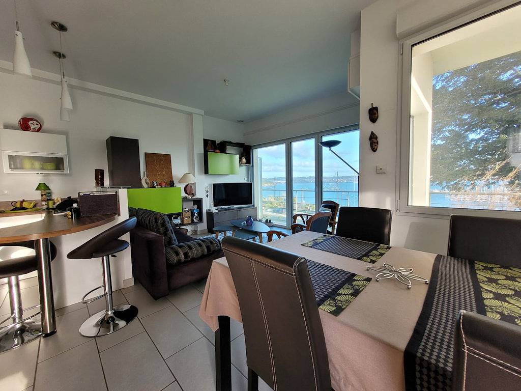 Appartement entier, T3 superbe vue mer Moulin blanc in Guipavas, Région de Brest