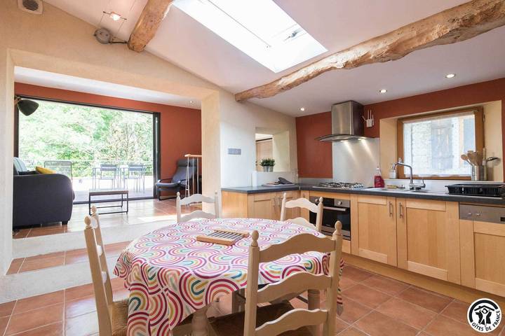 Gîte pour 4 personnes, avec Balcon/Terrasse ainsi que Terrasse et Vue