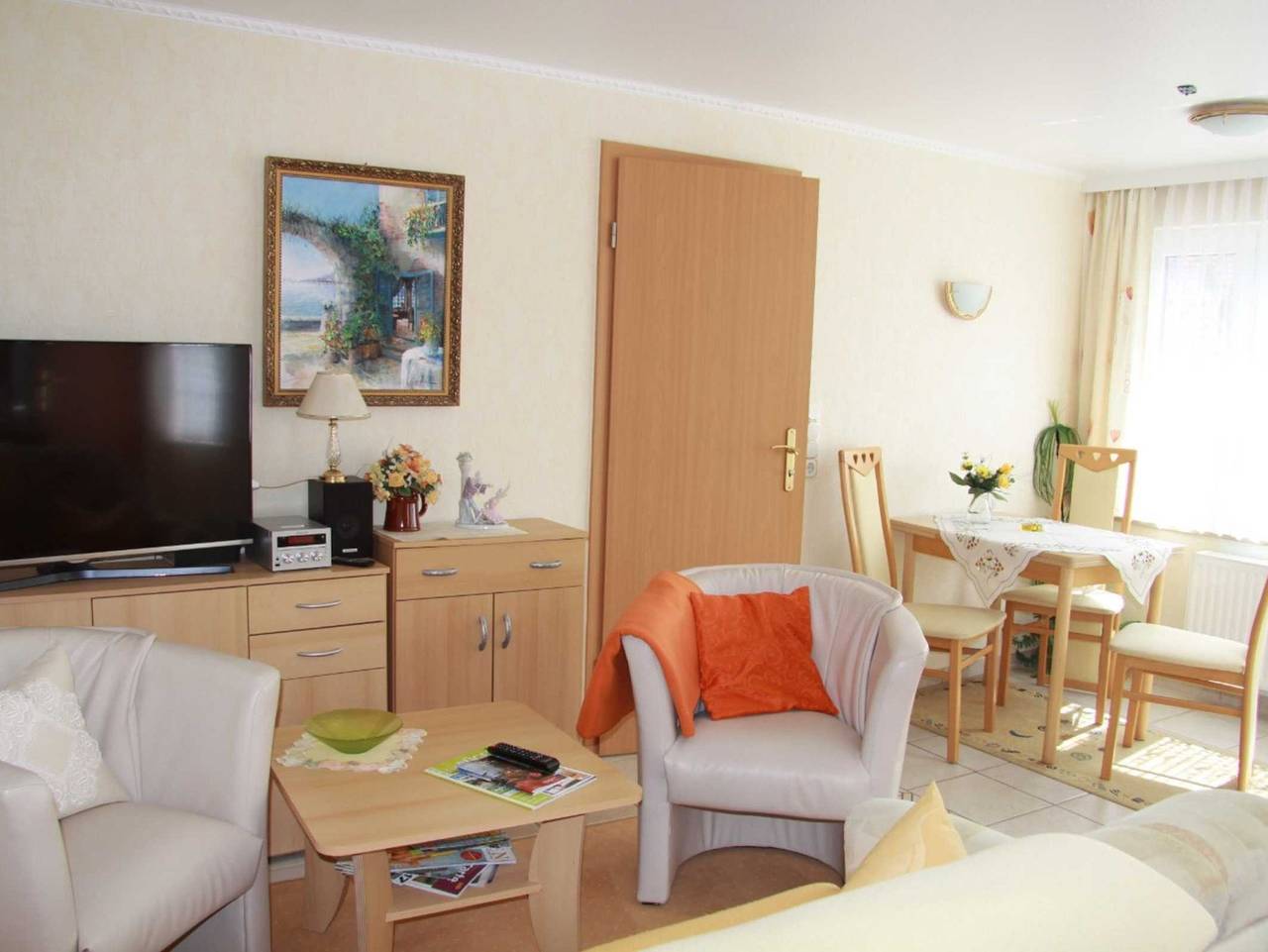 Ganze Ferienwohnung, Ferienanlage Bräuning - Ferienwohnung 1 in Ostseebad Binz, Binz