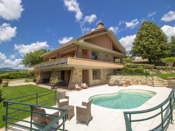 Casa vacanza per 11 persone a Sutri