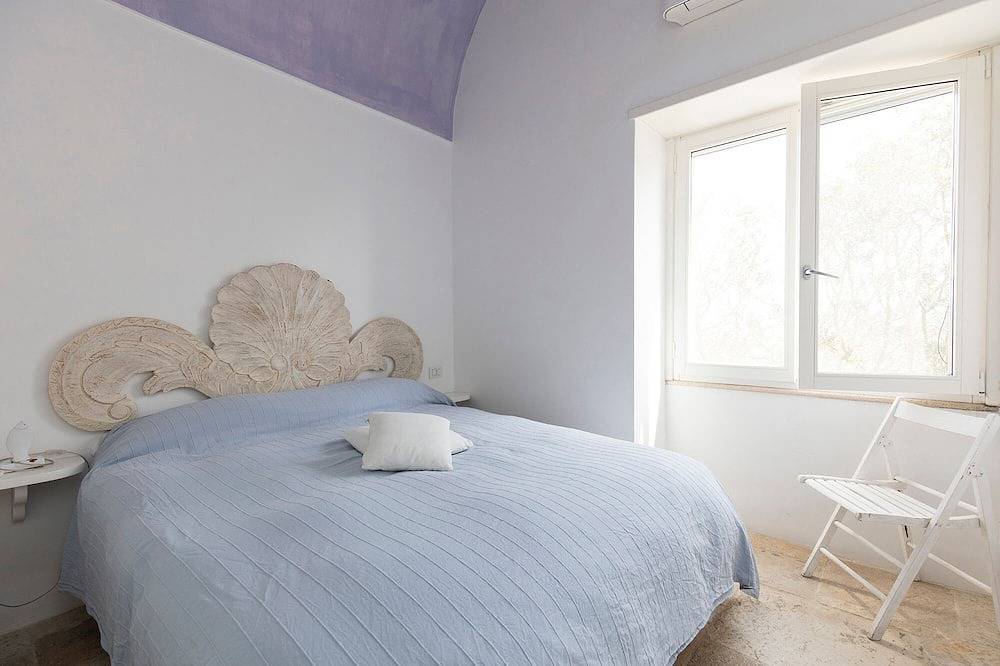 Charming, quiet house with magnificent views of the sea and capri from above in Marina Piccola (Capri), Capri