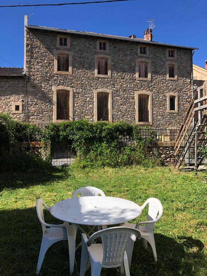 Gîte pour 4 personnes, avec balcon à La Cabanasse - 2