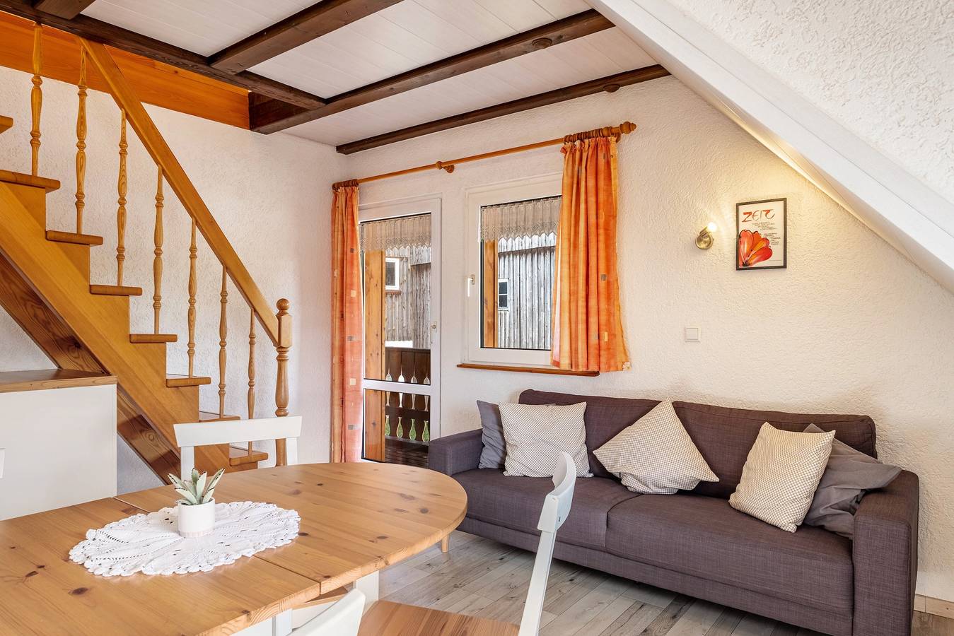 Entire apartment, Apartment '2- Ost' with Private Garden, Balcony and Wi-Fi in St. Märgen, Southern Black Forest