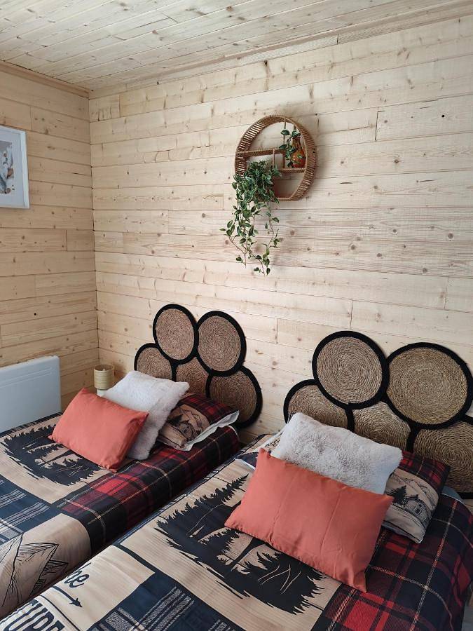 Gîte pour 4 personnes, avec terrasse et jardin dans Le Vernet-Chaméane - 4