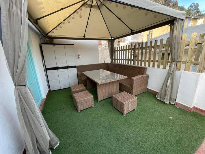 Casa rural para 10 personas, con terraza además de vistas al lago y vistas en Vega Alta - 2