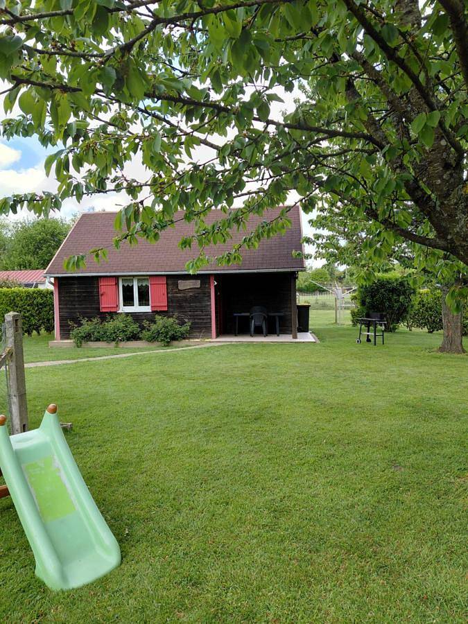 Location de vacances pour 6 personnes, avec Terrasse et Vue à La Chapelle-Bayvel - 2